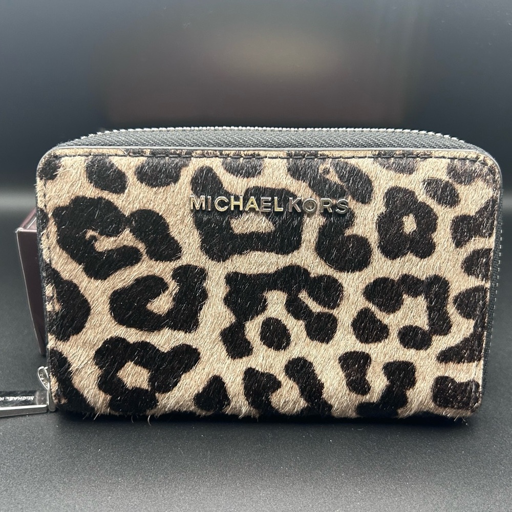 Michael Kors Leopard Print Zip Wallet - Black & Beige